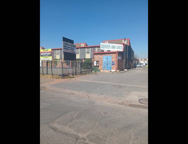 INDUSTRIAL PROPERTY TO RENT IN BENROSE